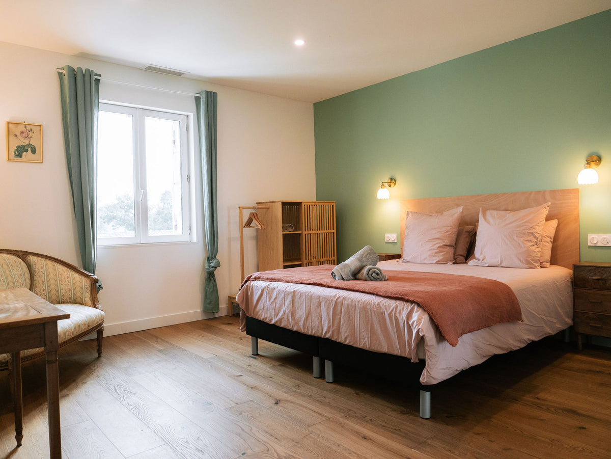 Les Hauts de Compassant, the Green Room